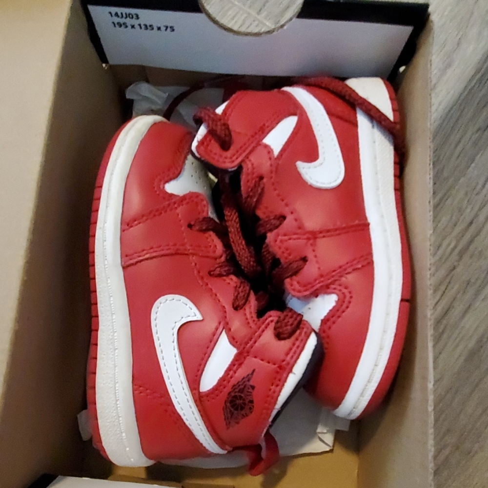 Nike shoes